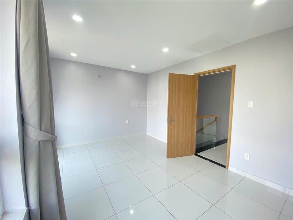 Bán nhà kdc rio vista từ 10tỷ gần đỗ xuân hợp gia hoà 75m2 3 lầu.  0938 456 ***
