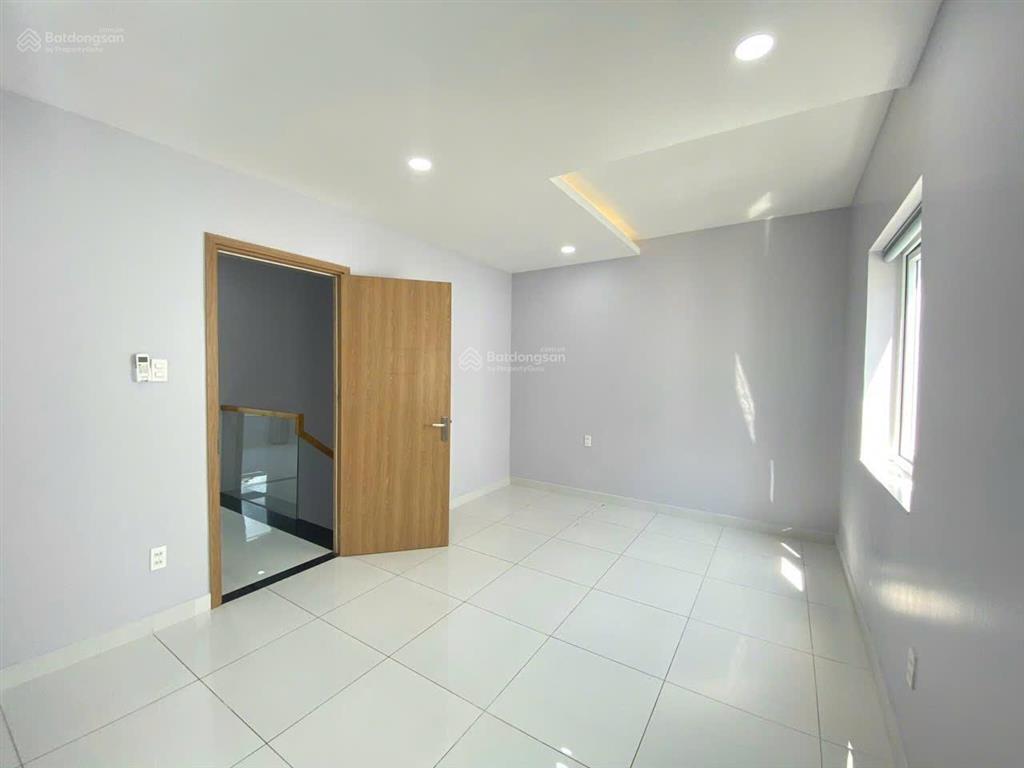 Bán nhà kdc rio vista từ 10tỷ gần đỗ xuân hợp gia hoà 75m2 3 lầu.  0938 456 ***