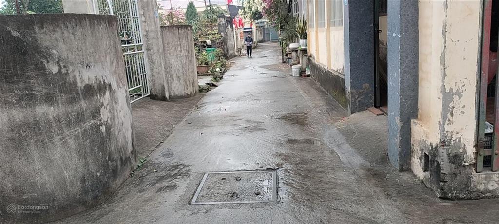 Bán mảnh đất xã kim thư thanh oai 55.1m lô góc nở hậu ôtô đỗ cửa. gần trục đường xe buýt qua