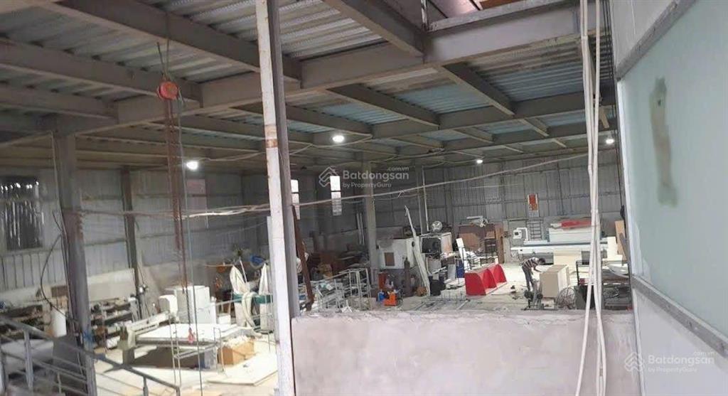 Cho thuê kho xưởng hồng vân thường tín 1000m², điện 3 pha, vp, nhà ở công nhân đầy đủ, có vat