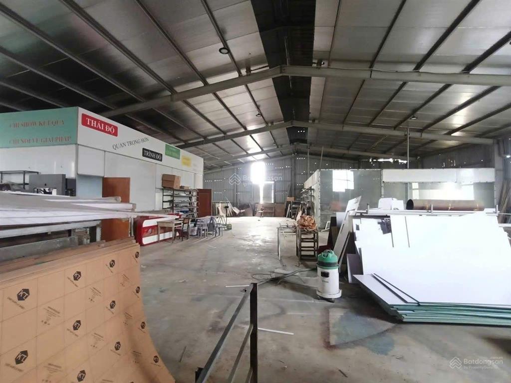 Cho thuê kho xưởng hồng vân thường tín 1000m², điện 3 pha, vp, nhà ở công nhân đầy đủ, có vat