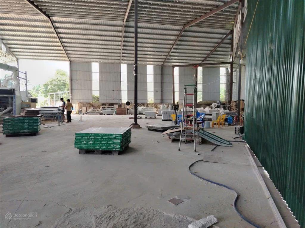 Giá nào cũng bán yên xuân thạch thất 2300m2 thổ cư 800m2 có sẵn nhà xưởng 1000m. gpxd, pccc