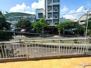 Giảm mạnh 3 tỷ bán nhanh nhà cũ nằm trên đường trần phú nha trang