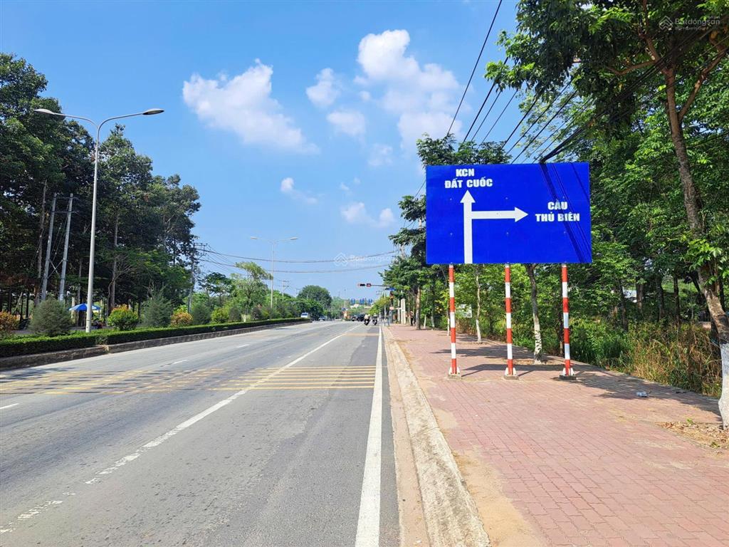 Cần bán 14ha đất tràm skc huyện thường tân bắc tân uyên. 6tỷ/ha