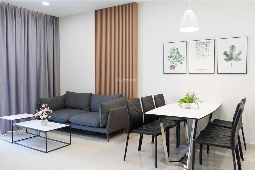 Cho thuê căn hộ quận 7 sunrise city view 3pn, 2wc, 105m2. giá 23 tr