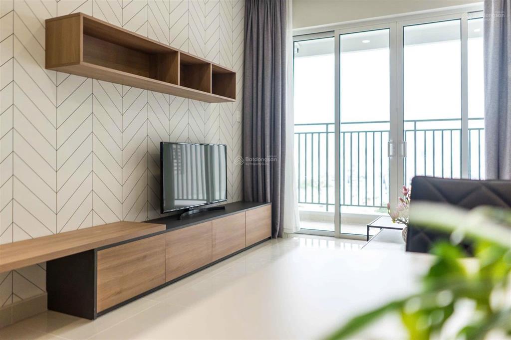 Cho thuê căn hộ quận 7 sunrise city view 3pn, 2wc, 105m2. giá 23 tr