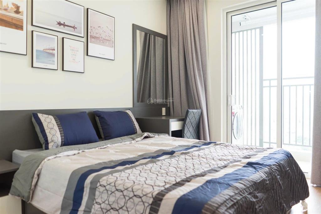 Cho thuê căn hộ quận 7 sunrise city view 3pn, 2wc, 105m2. giá 23 tr