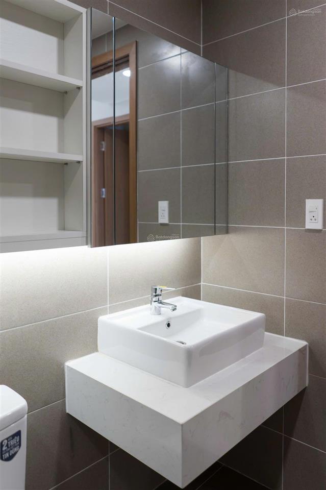 Cho thuê căn hộ quận 7 sunrise city view 3pn, 2wc, 105m2. giá 23 tr