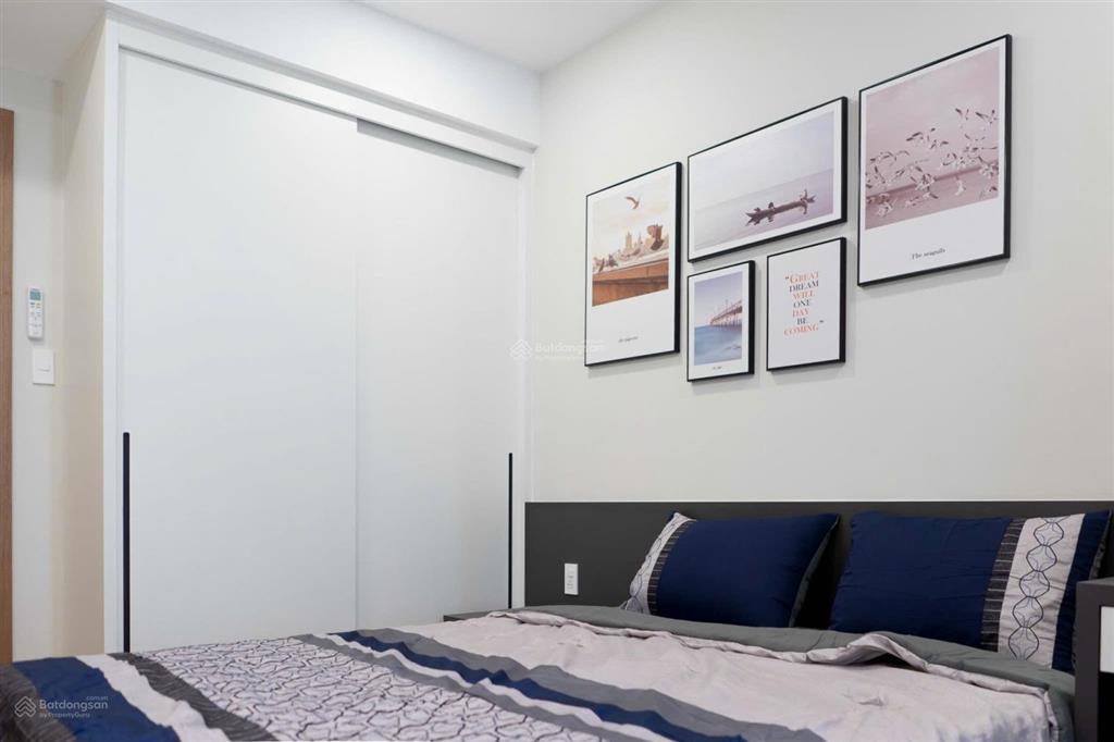 Cho thuê căn hộ quận 7 sunrise city view 3pn, 2wc, 105m2. giá 23 tr