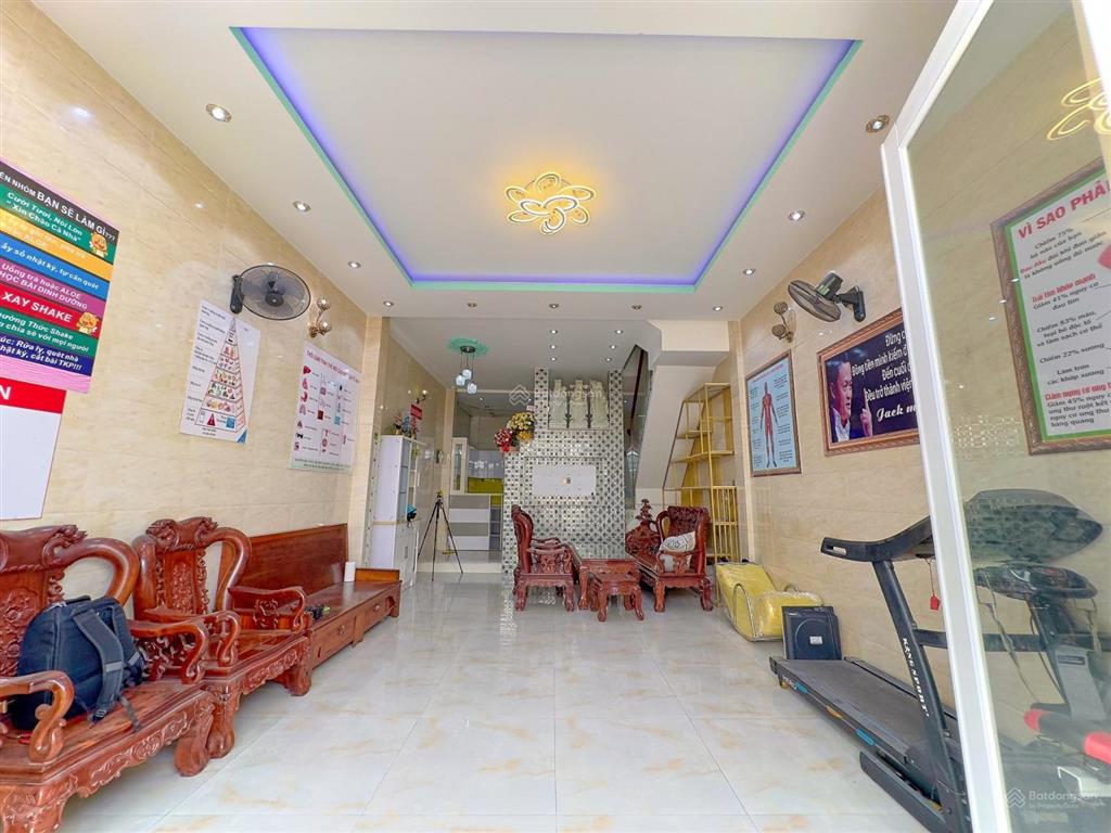 Cho thuê nr 793/28 trần xuân soạn, 28 triệu, 80m2, 5pn, 4wc, giá cực chất