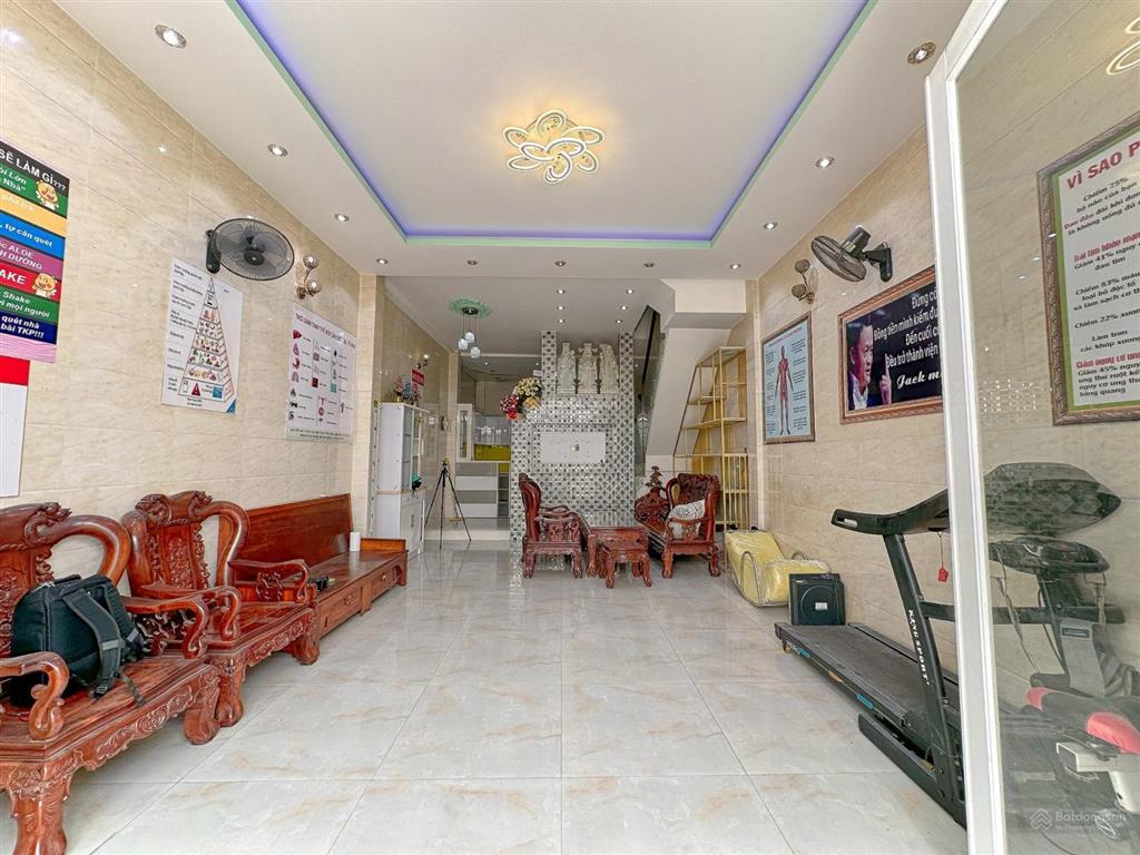 Cho thuê nr 793/28 trần xuân soạn, 28 triệu, 80m2, 5pn, 4wc, giá cực chất