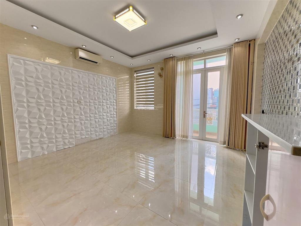 Cho thuê nr 793/28 trần xuân soạn, 28 triệu, 80m2, 5pn, 4wc, giá cực chất
