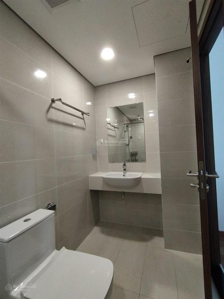Cho thuê cc eco green sài gòn, 17 triệu, 68m2, 2pn, 2wc, nhà mới đẹp