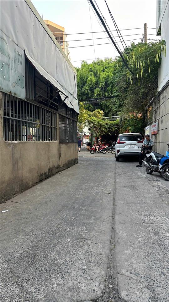 Siêu phẩm góc 2 mặt hẻm  xe tải quay đầu  55m2  3 tầng  chỉ 7.5 tỷ