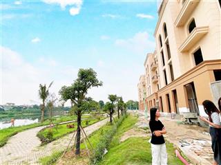 Ngoại giao căn liền kề đối diện chung cư thuộc dự án phú thị, giá tốt nhất , vay ls 0%, ck 7,5%