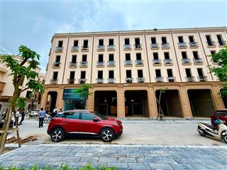 Không gồng được, chủ nhà cắt lỗ còn 8 tỷ/căn 74m2