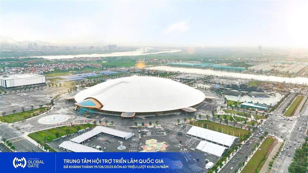 Cần bán shophouse tp4.3 mặt tiền 6,5m trục kinh doanh đắc địa vinhomes global gate cổ loa giá 36tỷ