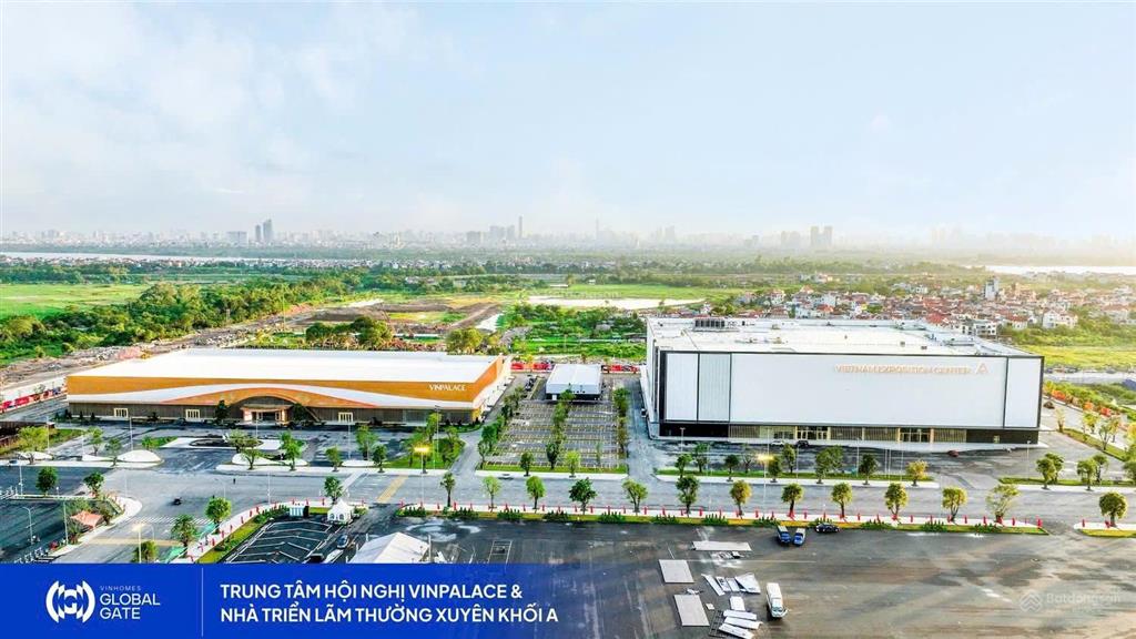 Cần bán shophouse tp4.3 mặt tiền 6,5m trục kinh doanh đắc địa vinhomes global gate cổ loa giá 36tỷ