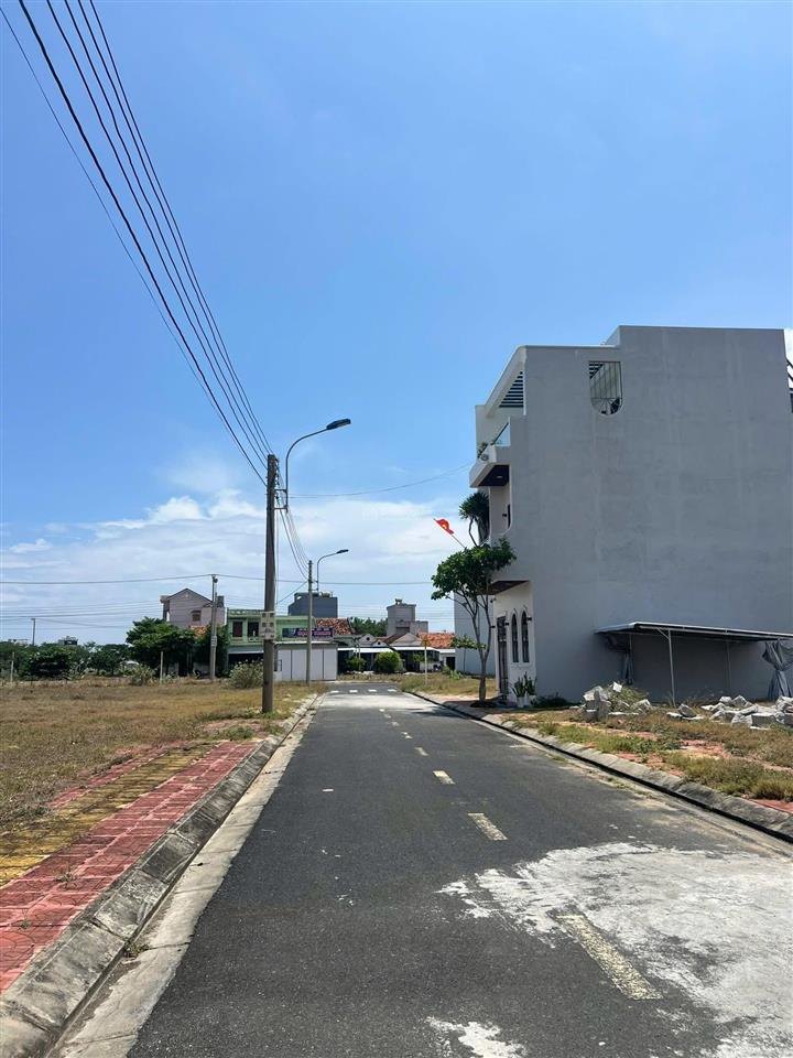 Chính chủ bán đất khu tái định cư triều cường ngay bãi tắm phú đông tuy hòa, phú yên cũ chỉ 1,85 tỷ