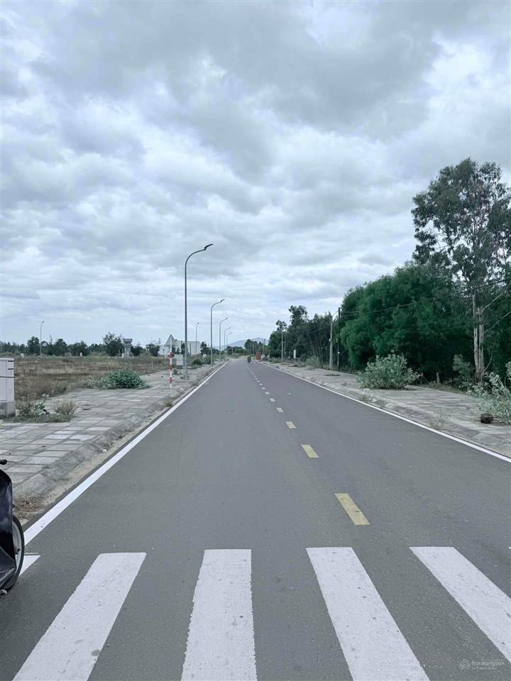 Lô góc khu đấu giá tái định cư mỹ hoà 106m2 | gần biển hạ tầng hoàn thiện