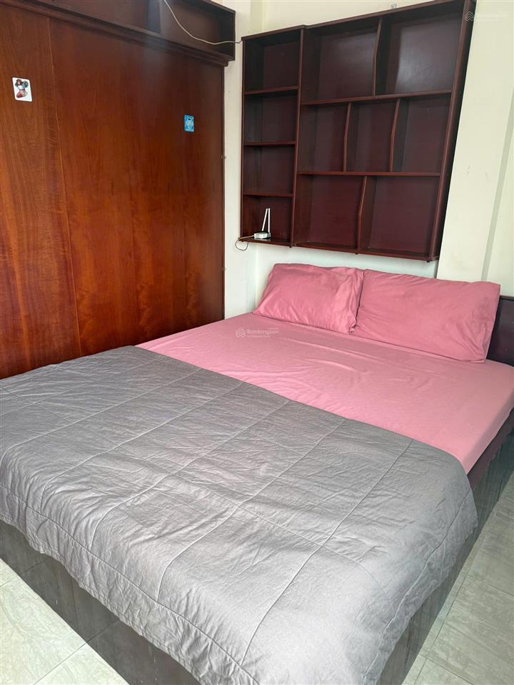 Cho thuê căn hộ mặt tiền điện biên phủ sát q. 1