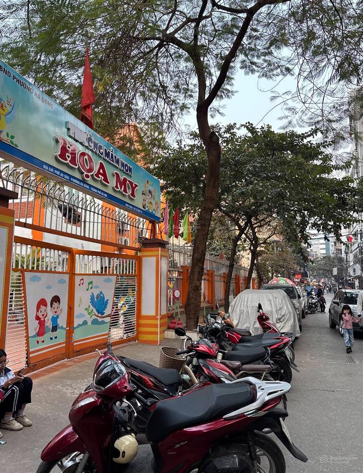 Chính chủ cần bán căn nhà 5 tầng trung tâm ao sen mỗ lao đang cho thuê dòng tiền cao, giá bán rẻ
