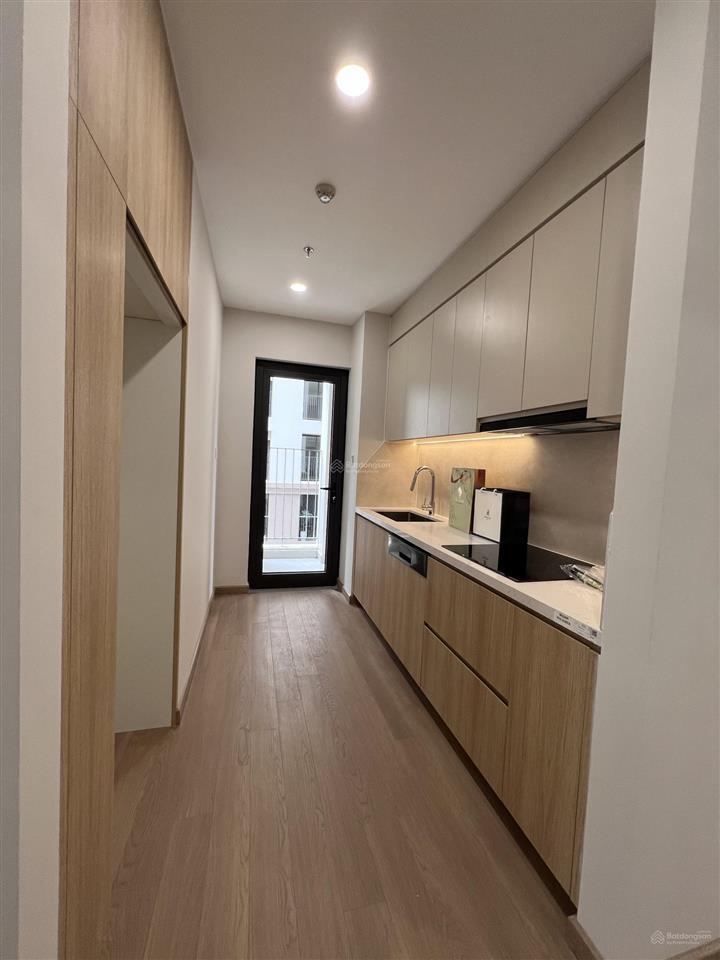 Chính chủ gửi bán nhanh căn 92m² 3pn2wc tầng 8 view nội khu cc the charm an hưng  nhận nhà luôn