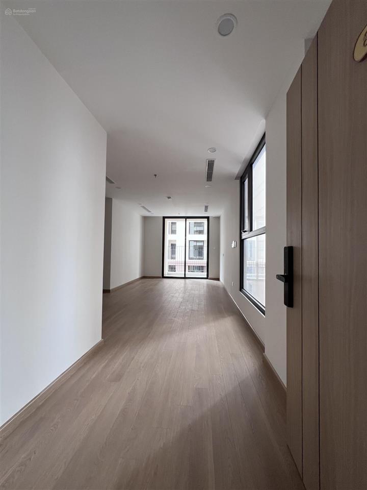 Chính chủ gửi bán nhanh căn 92m² 3pn2wc tầng 8 view nội khu cc the charm an hưng  nhận nhà luôn