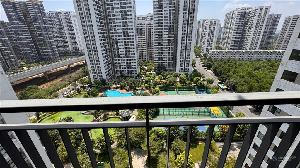 Bán cc 2pn 2wc tại the origami  vinhomes grand park, 3,45 tỷ, 69m2