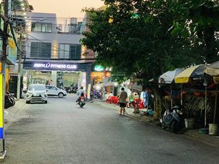 Cực rẻ! nhà riêng ngã tư 3/2 và lê đhanh 4.5 x 7 có 4 tấm 4pn/4wc không nội thất khu phú thọ 8.5tr