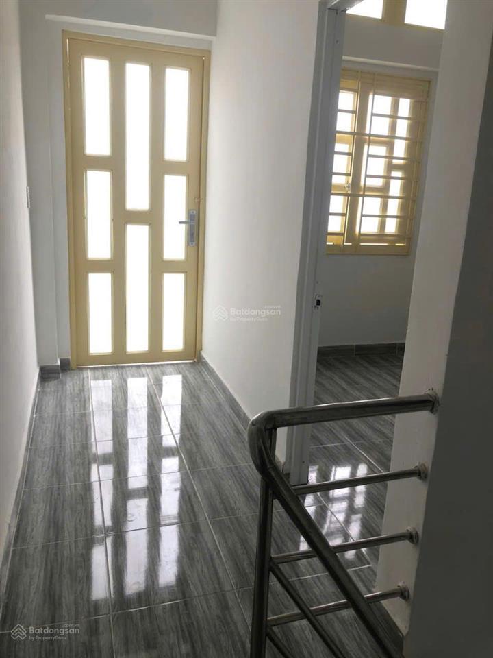 Nhà chính chủ bán! thành thái t.tâm q10 ra ba tháng 2 và ltk gồm 1 t 2 lầu đúc đẹp cần bán giá 10tỷ