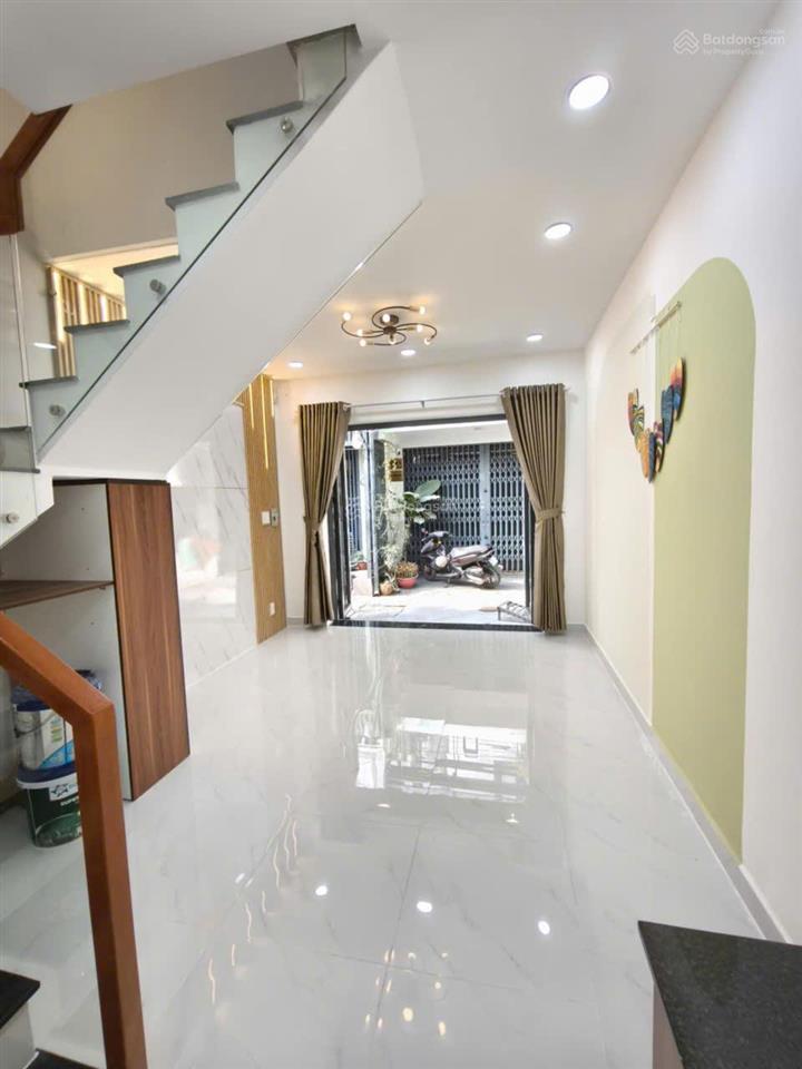 Mặt tiền có lề đường! mặt bằng chủ gửi ngay âu cơ llq phù hợp làm vp/cty kinh doanhbuôn bán