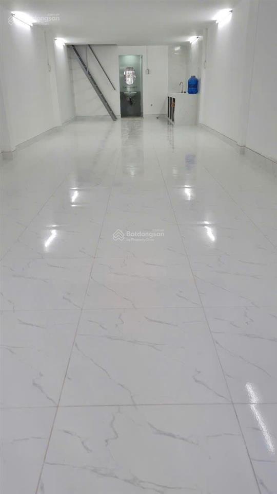 Mặt tiền có lề đường! mặt bằng chủ gửi ngay âu cơ llq phù hợp làm vp/cty kinh doanhbuôn bán