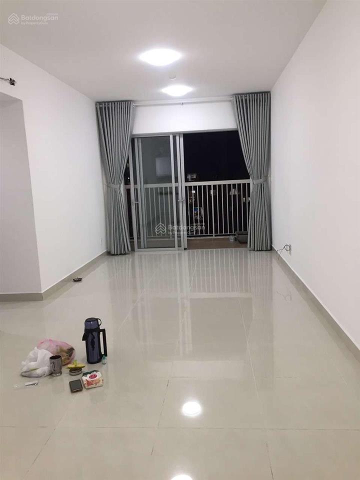 Mặt tiền có lề đường! mặt bằng tầng trệt đẹp 3.5 x 15 phù hợp mở, cty, làm đẹptócmassage...10tr