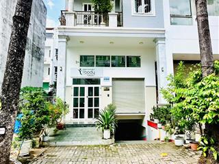 Cho thuê mặt bằng trệt lửng lối đi riêng hưng gia 2 mt đặng đại độ phú mỹ hưng, giá 25tr/th