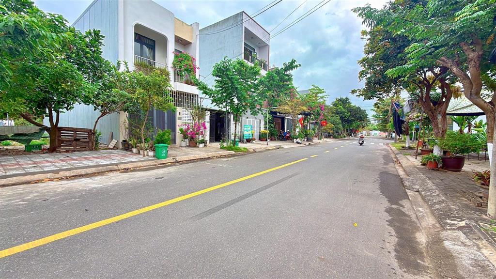 Giảm sâu hơn 1 tỷ cần bán gấp lô góc kha vạn cân, hoà xuân, đà nẵng