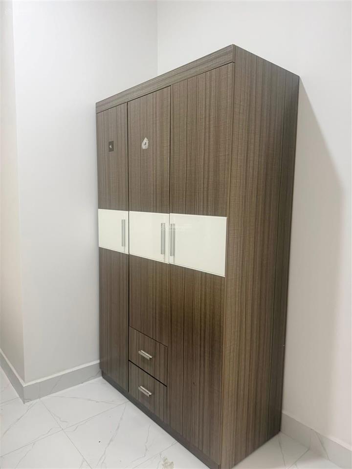 Bán nhà đối diện công viên, đường 7m5 khu trung tâm hòa xuân giá cực tốt