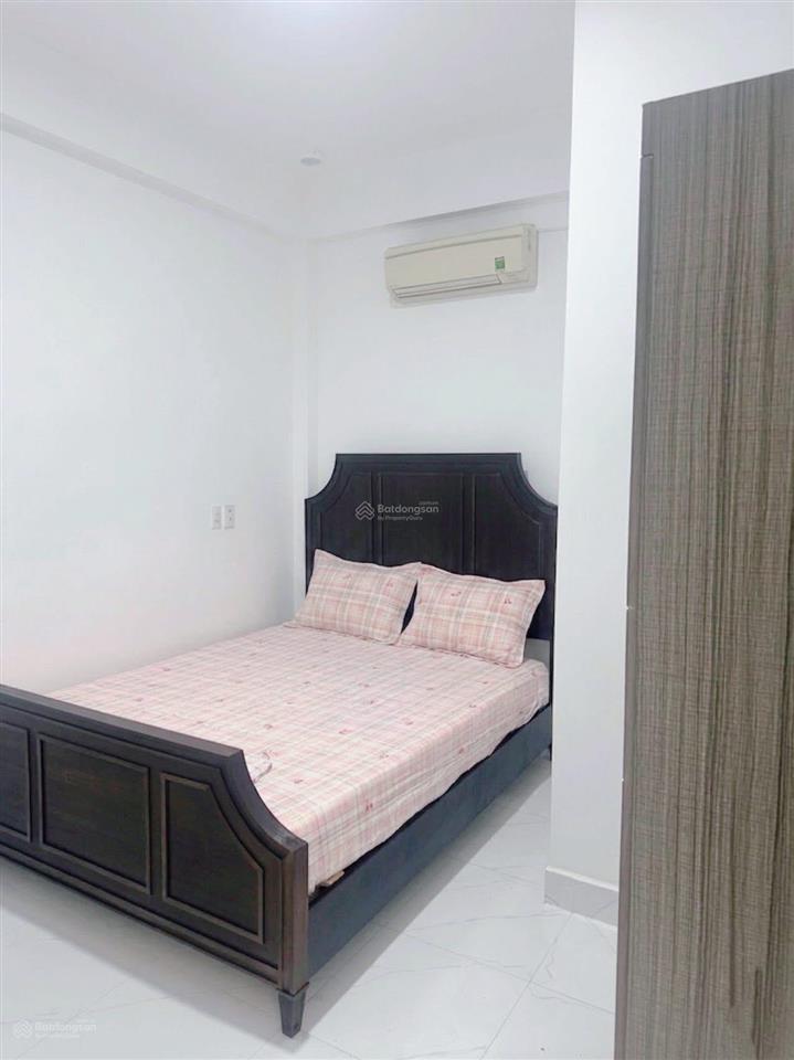 Bán nhà đối diện công viên, đường 7m5 khu trung tâm hòa xuân giá cực tốt