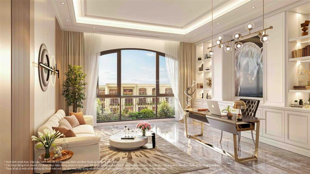 Bán căn shophouse xẻ khe mặt tiền 7,5 m giá tốt nhất vinhomes dương kinh.  0915 011 ***