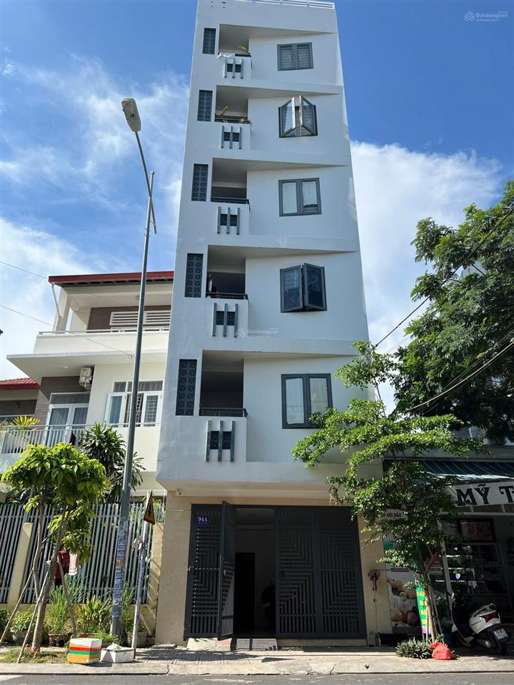 Bán toà căn hộ mặt tiền đường phùng hưng  nam nha trang, full khách ở, sẵn dòng tiền