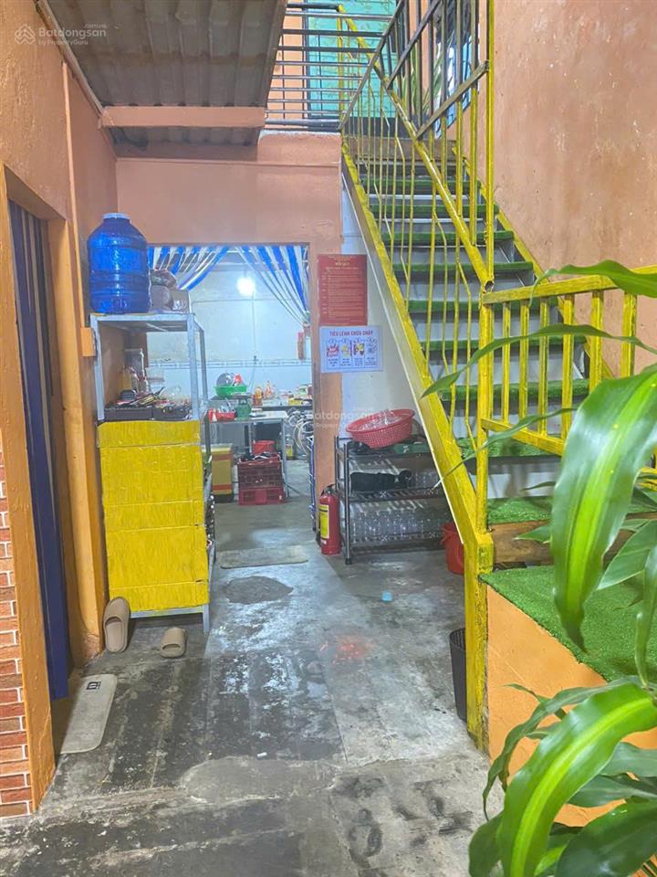 Bán nhà 2 tầng mặt tiền đường thi sách thuận tiện mua bán kinh doanh, sổ đỏ đã hoàn công