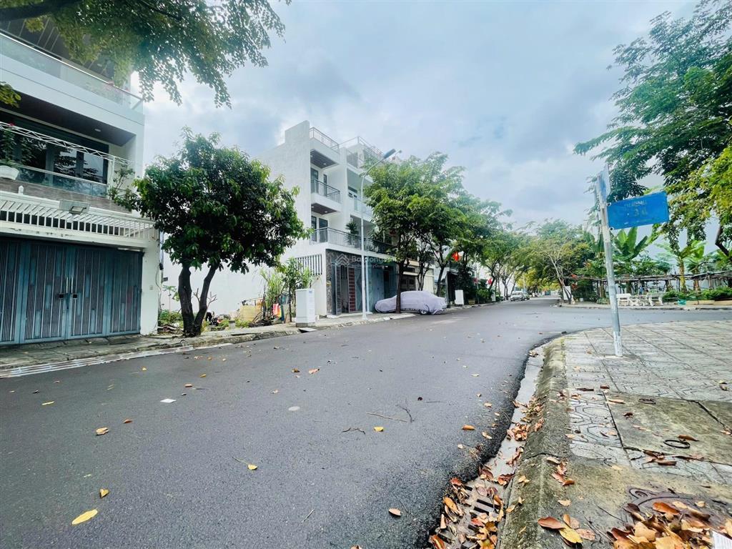 Bán đất an bình tân có sổ đỏ sẵn, giá chỉ 6,5 tỷ, hướng đông bắc đối diện công viên