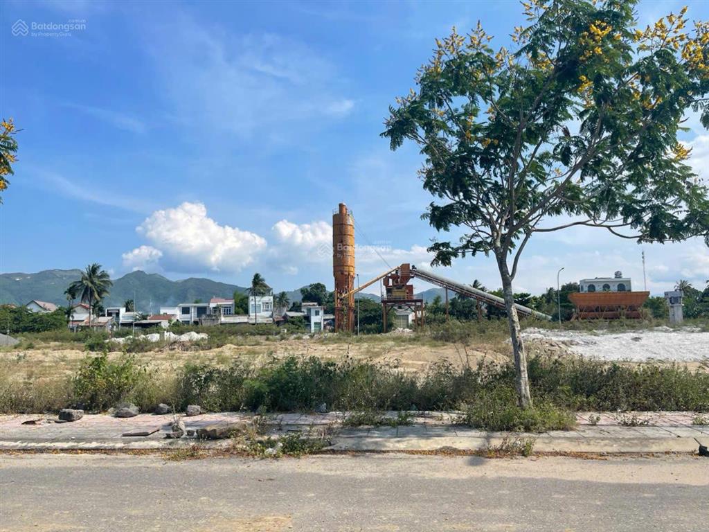 Bán đất khu đô thị nam sông cái giá chỉ 16 triệu/m2, hướng bắc, gần thành cổ, tiềm năng tăng giá