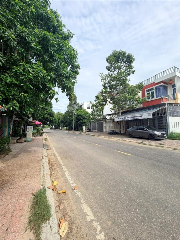 Cần tiền bán lô đất khu đô thị mới nam sông cái đã có sổ đỏ, đường hiện trạng 16m, vị trí tiềm năng