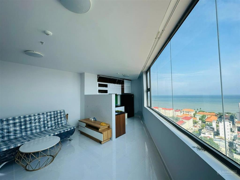 Bán căn hộ dqua nha trang giá chỉ 3,3 tỷ, có sẵn hợp đồng thuê 13 triệu/tháng, sổ đỏ sẵn, tầng cao