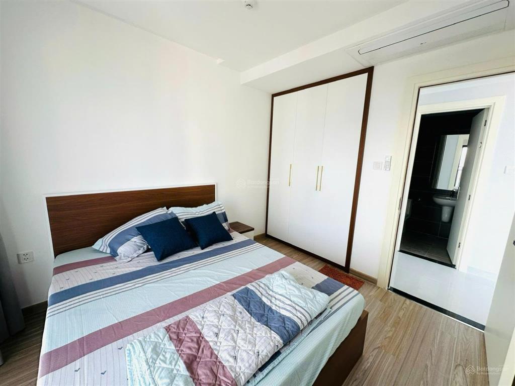 Bán căn hộ dqua nha trang giá chỉ 3,3 tỷ, có sẵn hợp đồng thuê 13 triệu/tháng, sổ đỏ sẵn, tầng cao