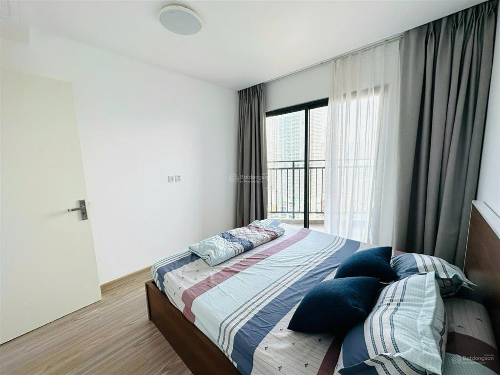 Bán căn hộ dqua nha trang giá chỉ 3,3 tỷ, có sẵn hợp đồng thuê 13 triệu/tháng, sổ đỏ sẵn, tầng cao