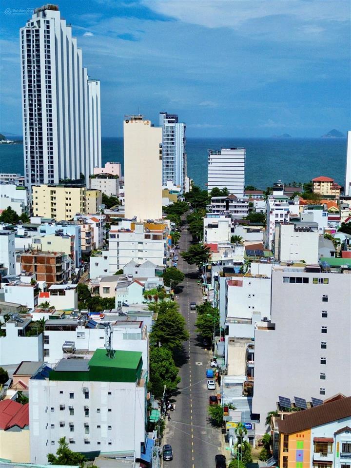 Bán đất mặt tiền củ chi, nha trang cách biển chỉ 300m giá bán 81 tr/m2, giá hời