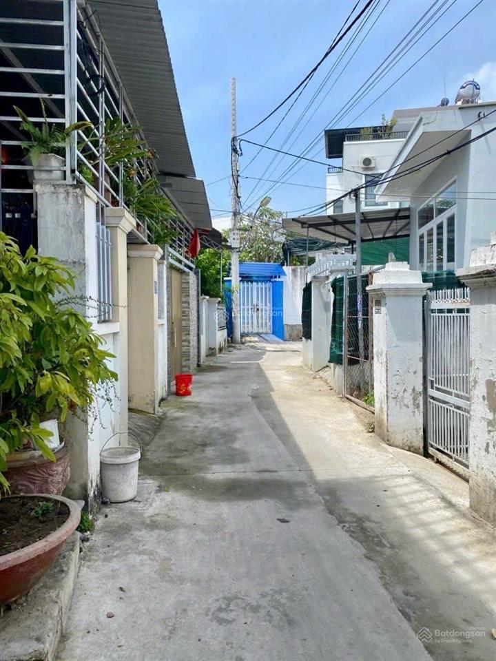 Cần tiền bán nhà 2 tầng vĩnh thái, nam nha trang giá chỉ 2 tỷ 950 triệu, sổ đỏ riêng, đất vuông vắn