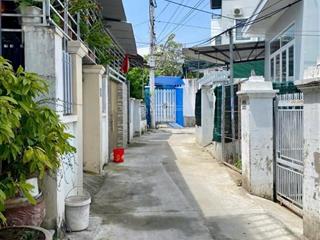 Cần tiền bán nhà 2 tầng vĩnh thái, nam nha trang giá chỉ 2 tỷ 950 triệu, sổ đỏ riêng, đất vuông vắn